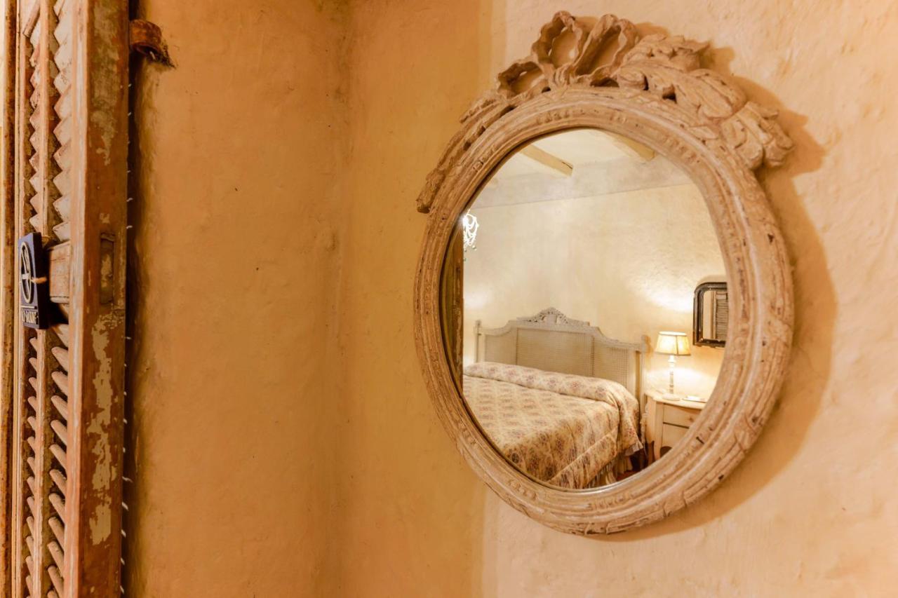 Gallery Guesthouse Bolonia Exterior foto