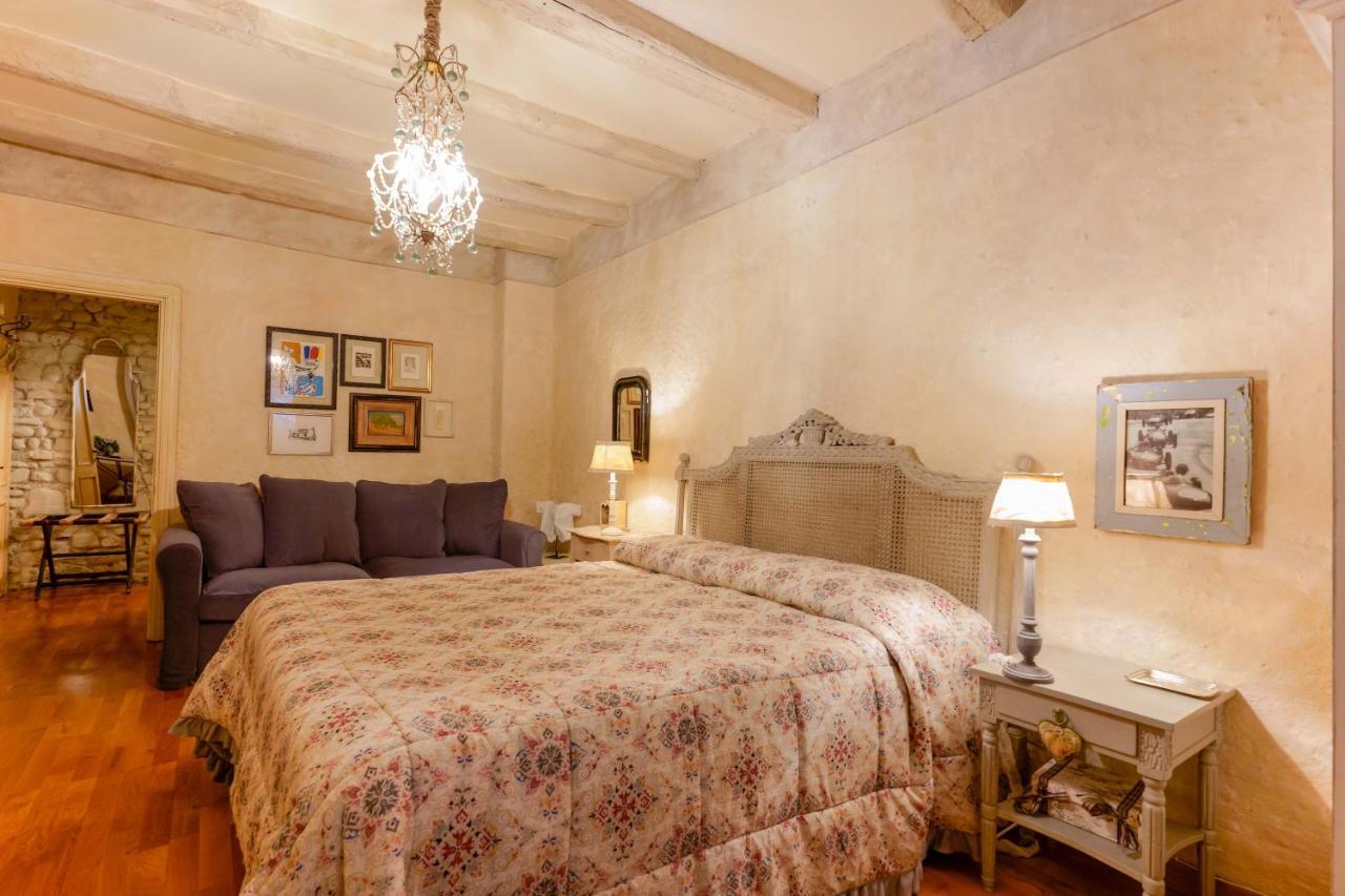 Gallery Guesthouse Bolonia Exterior foto